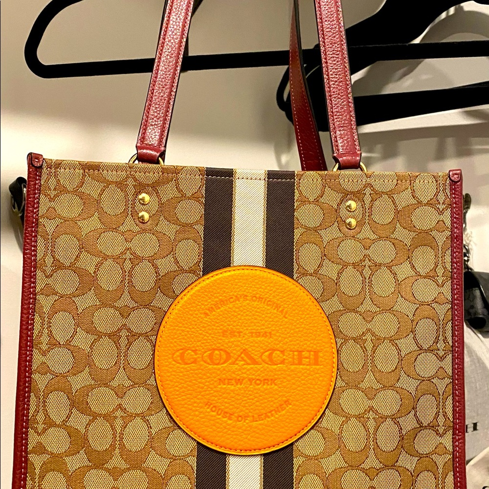 COACH - Sg Jac Strap Dempsey tote